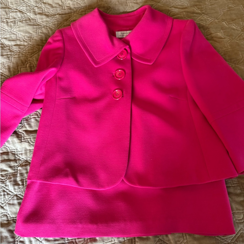 Tahari NWT Vibrant Pink Skirt and Jacket Suit